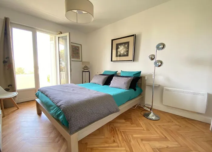 Apartment Grand 3 Vue Pontaillac